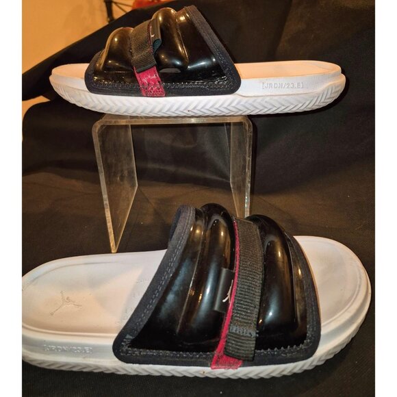 Jordan Hydro 13 Retro Black White Red Slide Sandals Mens Size 11 - Picture 1 of 10